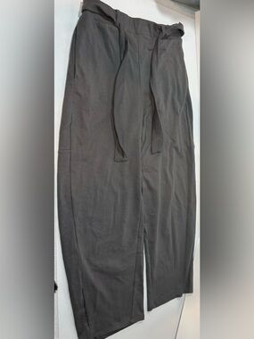 Women’s Zara Grey Drawstring Joggers with Tapered Leg